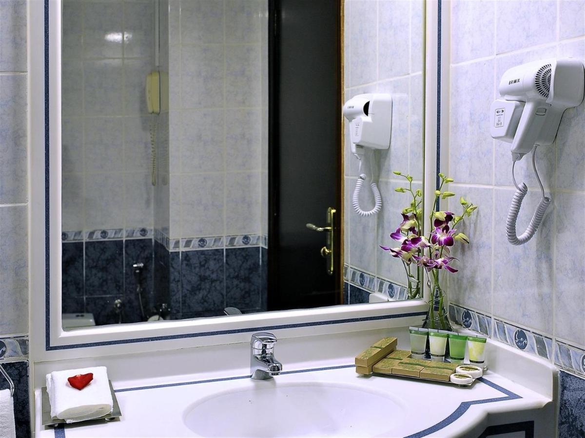 Signature Inn Hotel Deira Dubaj Pokój zdjęcie