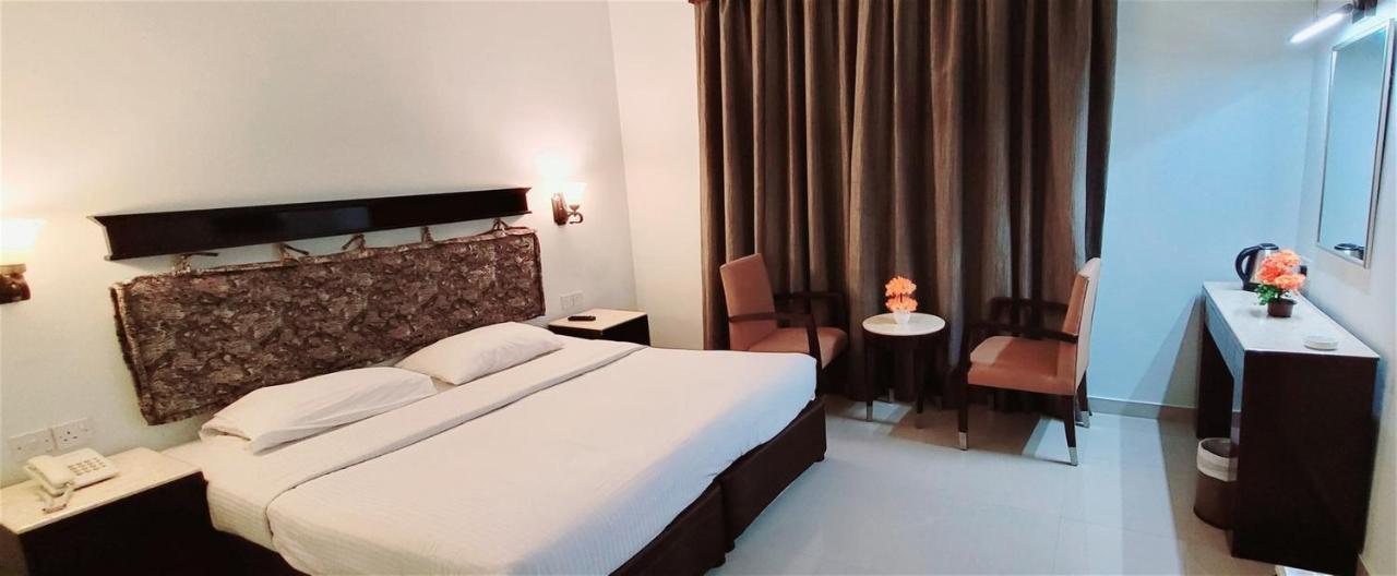 Signature Inn Hotel Deira Dubaj Zewnętrze zdjęcie